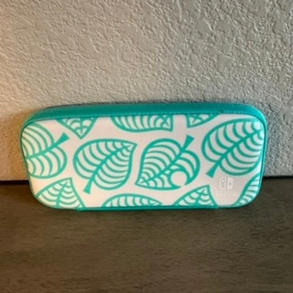 Animal Crossing Nintendo Switch Lite System Carrying‎ Case Turquoise
